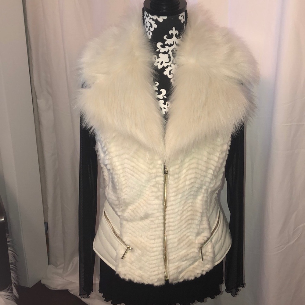 ~Glamorous~ GUESS~ Vest ~NWT ~ - Picture 4 of 15